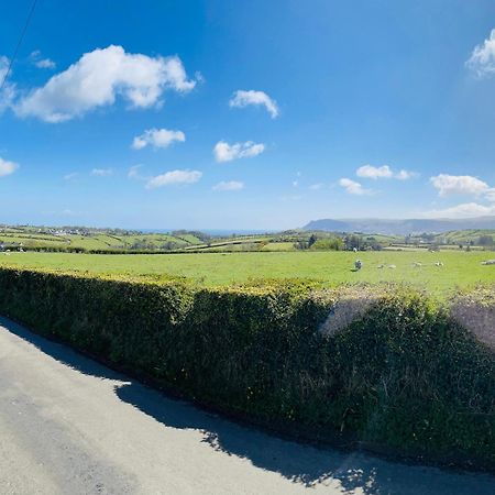 Mobile Holiday Home Cushendall Eksteriør bilde